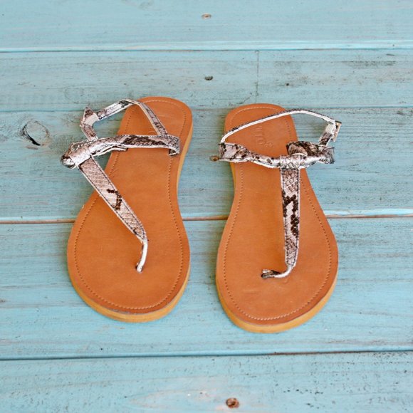 Kirra Python Snake Skin Thong Sandals Sz 7 - Picture 2 of 7